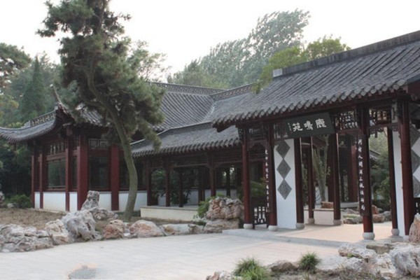 扬州茱萸湾公园旅游攻略