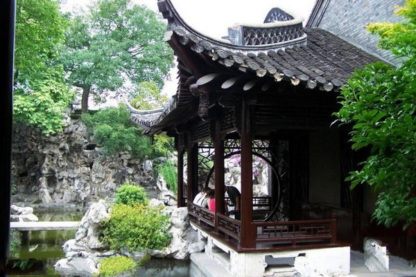 扬州片石山房旅游攻略