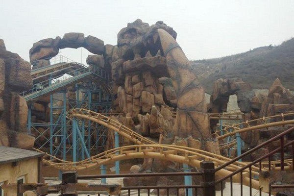 榆次乌金山狂欢谷旅游攻略