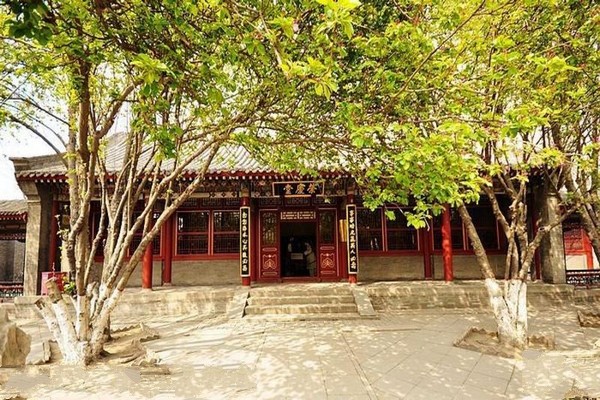 正定荣国府旅游攻略