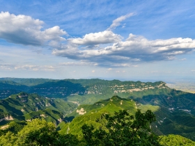 云丘山