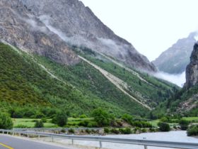 东达山