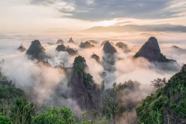 万佛山图片