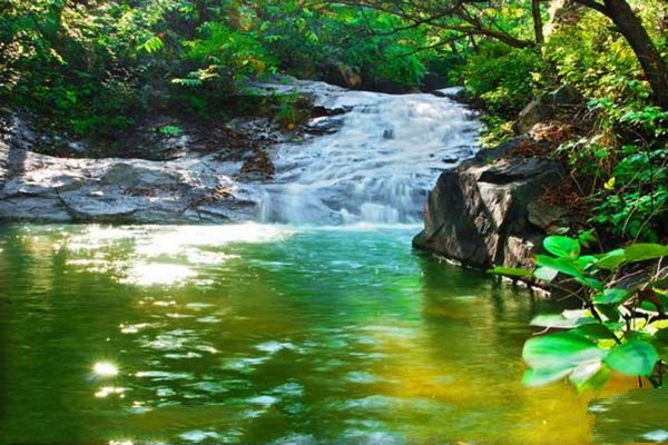 河北雾灵山自然保护区旅游攻略