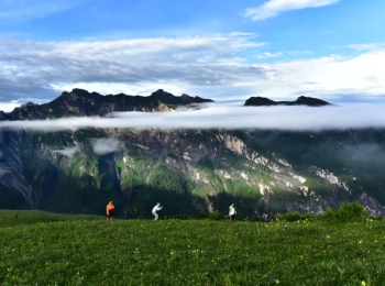 九顶山