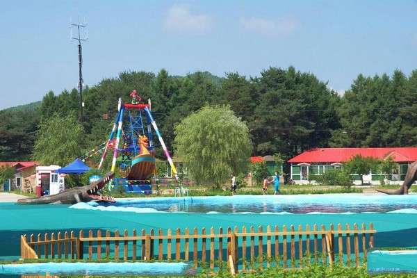 牡丹江亿龙水上风情园旅游攻略