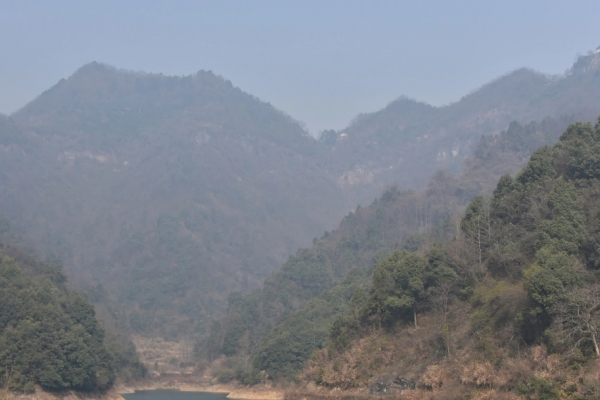 五冠山图片