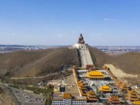 六鼎山
