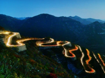 仰天山