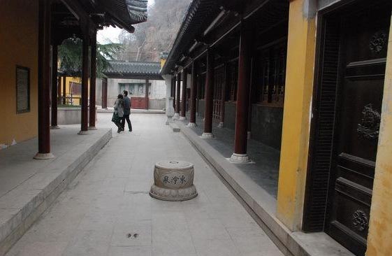 焦山风景区旅游攻略