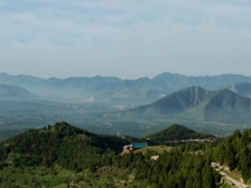 卧龙山