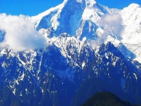 加拉白垒峰