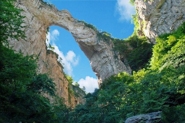 石家庄平山银河洞旅游攻略