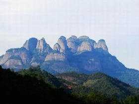 十万大山