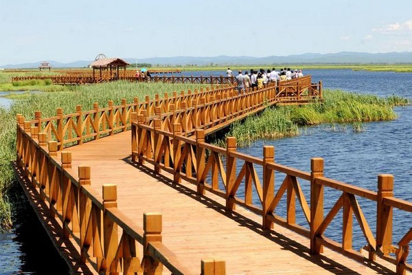 红旗岭千鸟湖旅游度假区旅游攻略