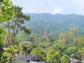 叱石山