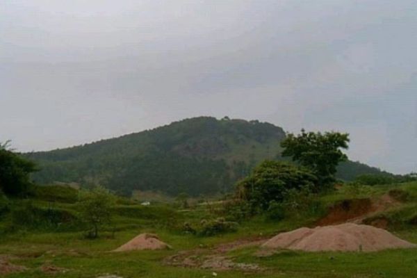 四顶山图片
