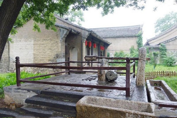 腰山王氏庄园旅游攻略