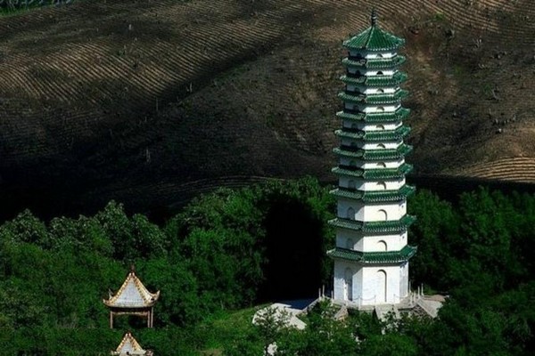 舒兰市凤凰山旅游攻略