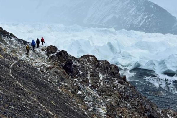 各拉丹冬雪山图片