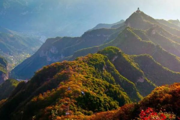 吕梁山图片