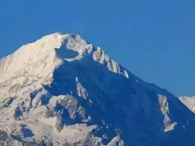 嘉子峰