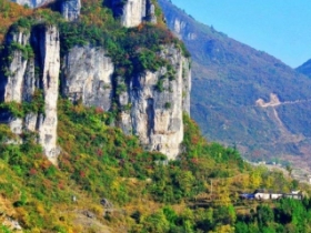 圣泉峰