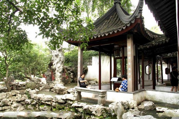 苏州怡园旅游攻略