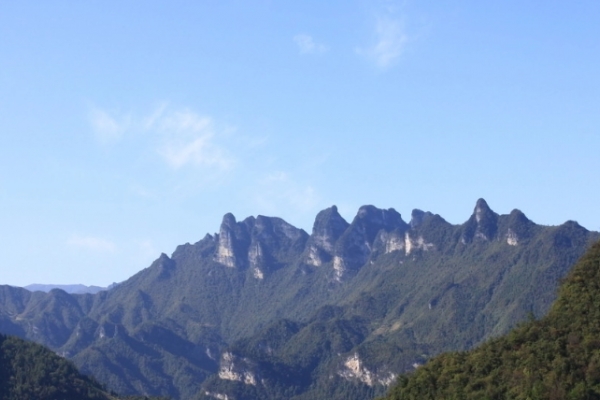 壶瓶山图片