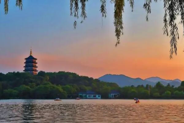 夕照山图片