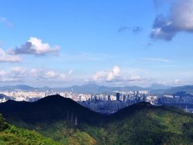 塘朗山