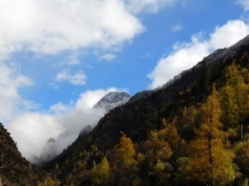 多拉神山