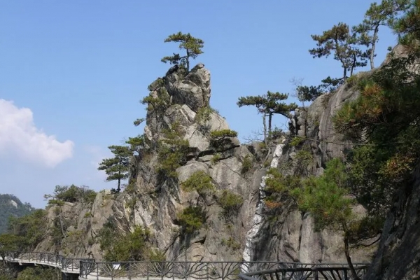 大明山图片