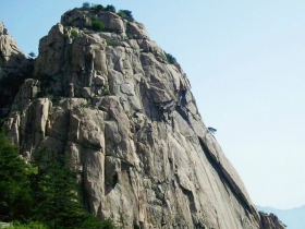 天烛峰