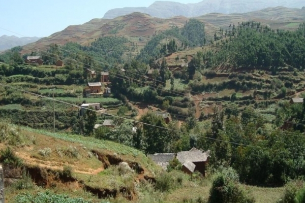 小凉山图片