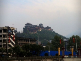 学士山