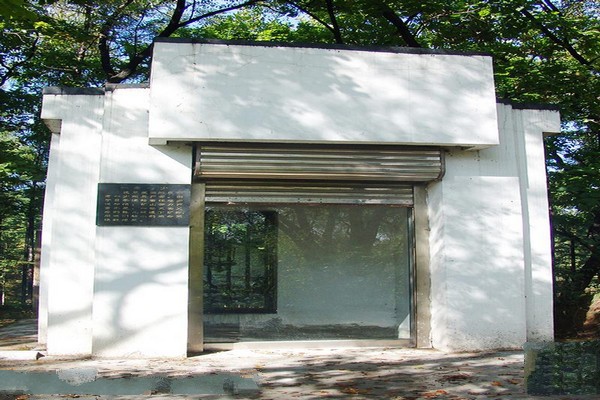 辽源矿工墓陈列馆旅游攻略