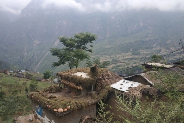 小凉山图片