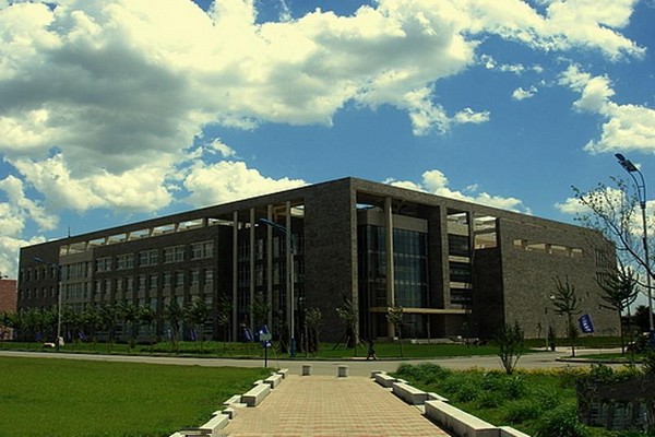辽宁大学旅游攻略