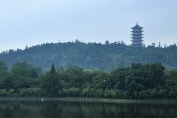 张公山图片