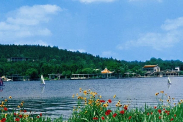 张公山图片