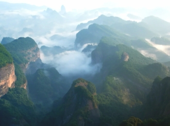 崀山