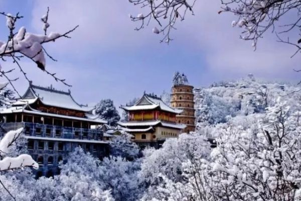 崆峒山图片