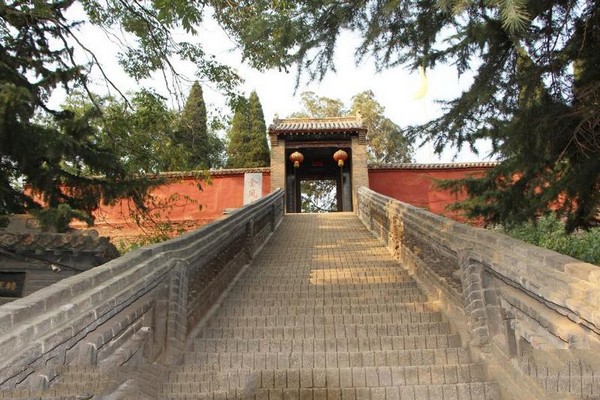 邺城铜雀三台遗址公园旅游攻略