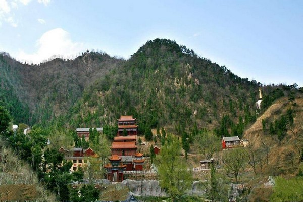 遵化禅林寺古银杏风景园旅游攻略
