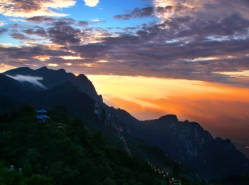 庐山