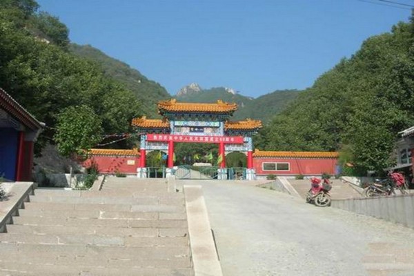 遵化鹫峰山旅游攻略