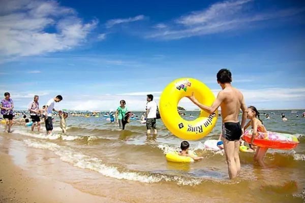 金山城市沙滩旅游攻略