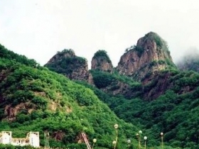 拉法山