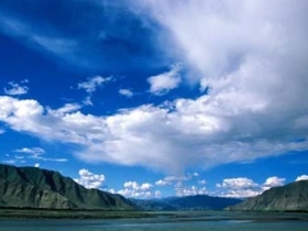 拉布吉康峰